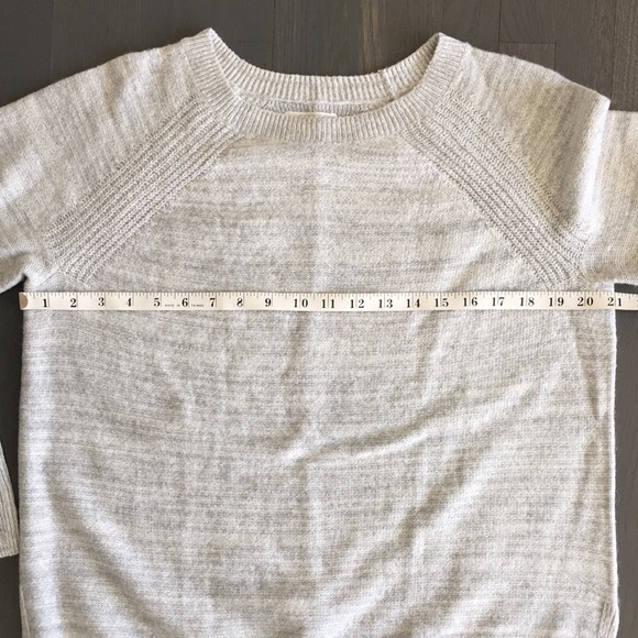 Lou & Grey Marl Knit Pullover Sweater, size Medium โค๏ธ - Picture 10 of 13